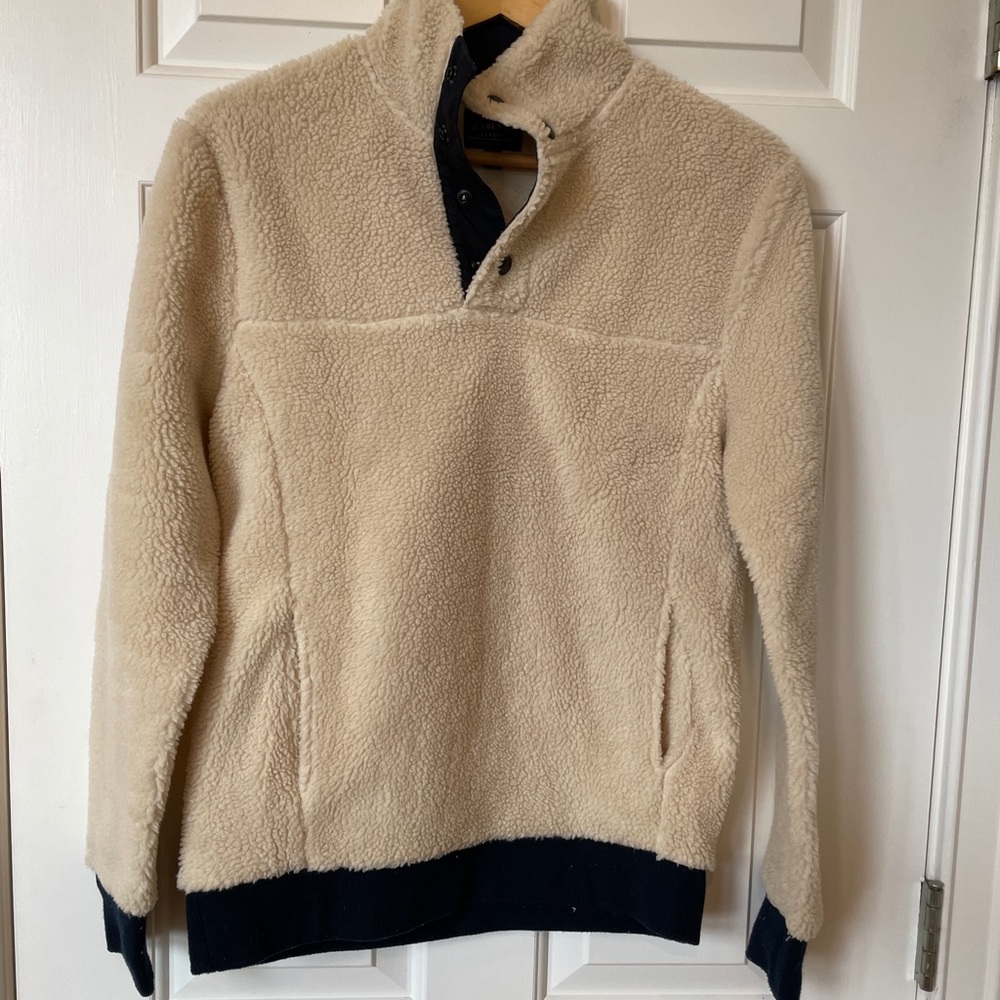 J Crew Authentic Fleece pullover. Size XS.